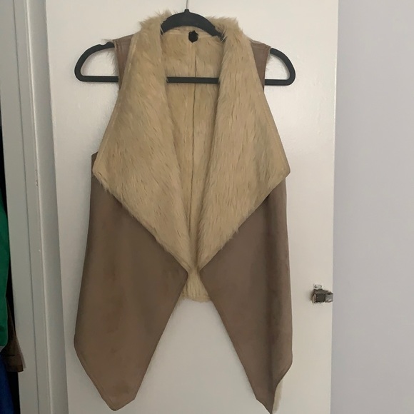 Fur & Suede Vest - Picture 1 of 3